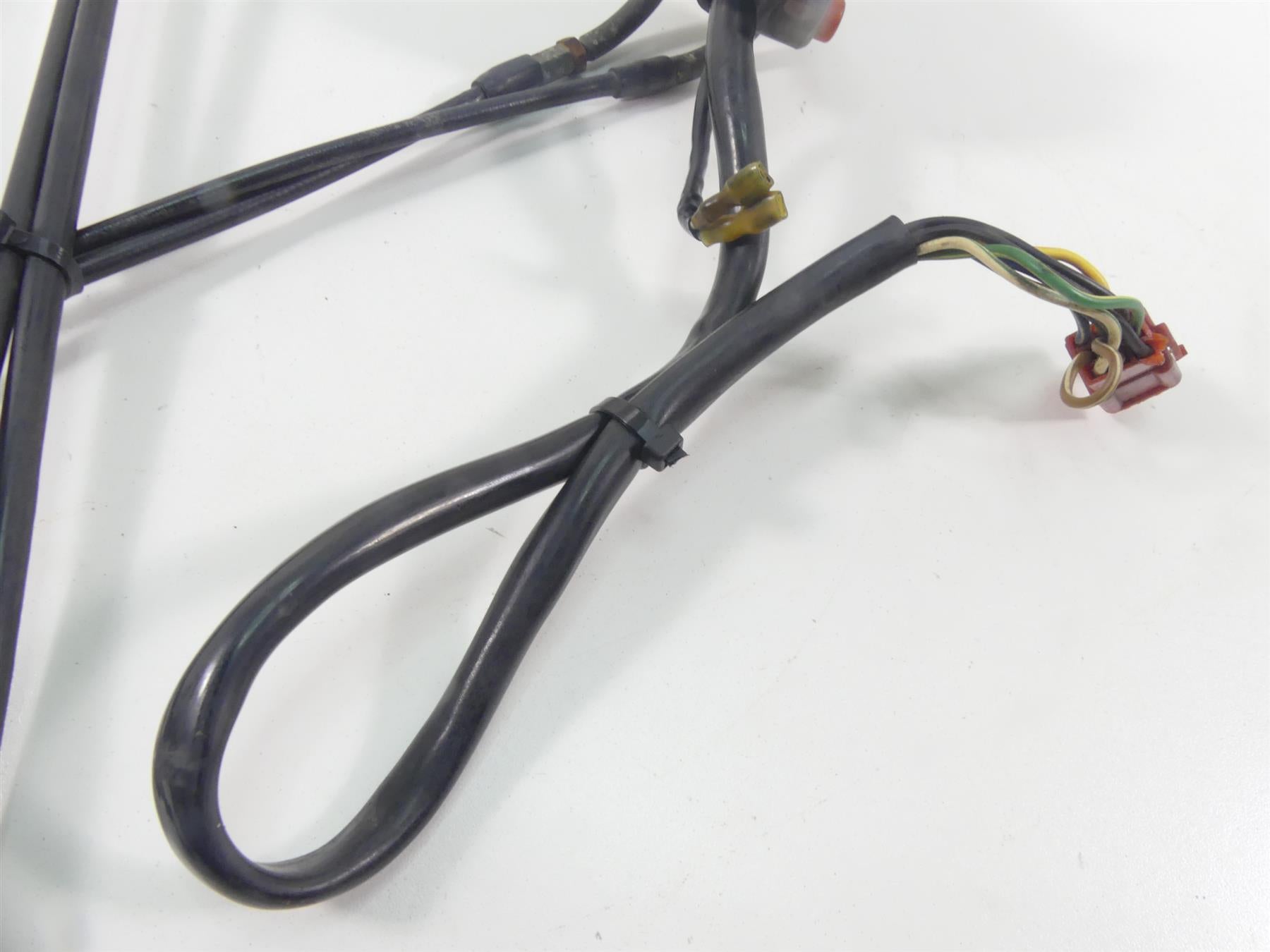 1980 Honda CB750C Custom Right Throttle Control Switch Set 35130-463-505 {{ shop.shopifyCountryName }} - Mototech271