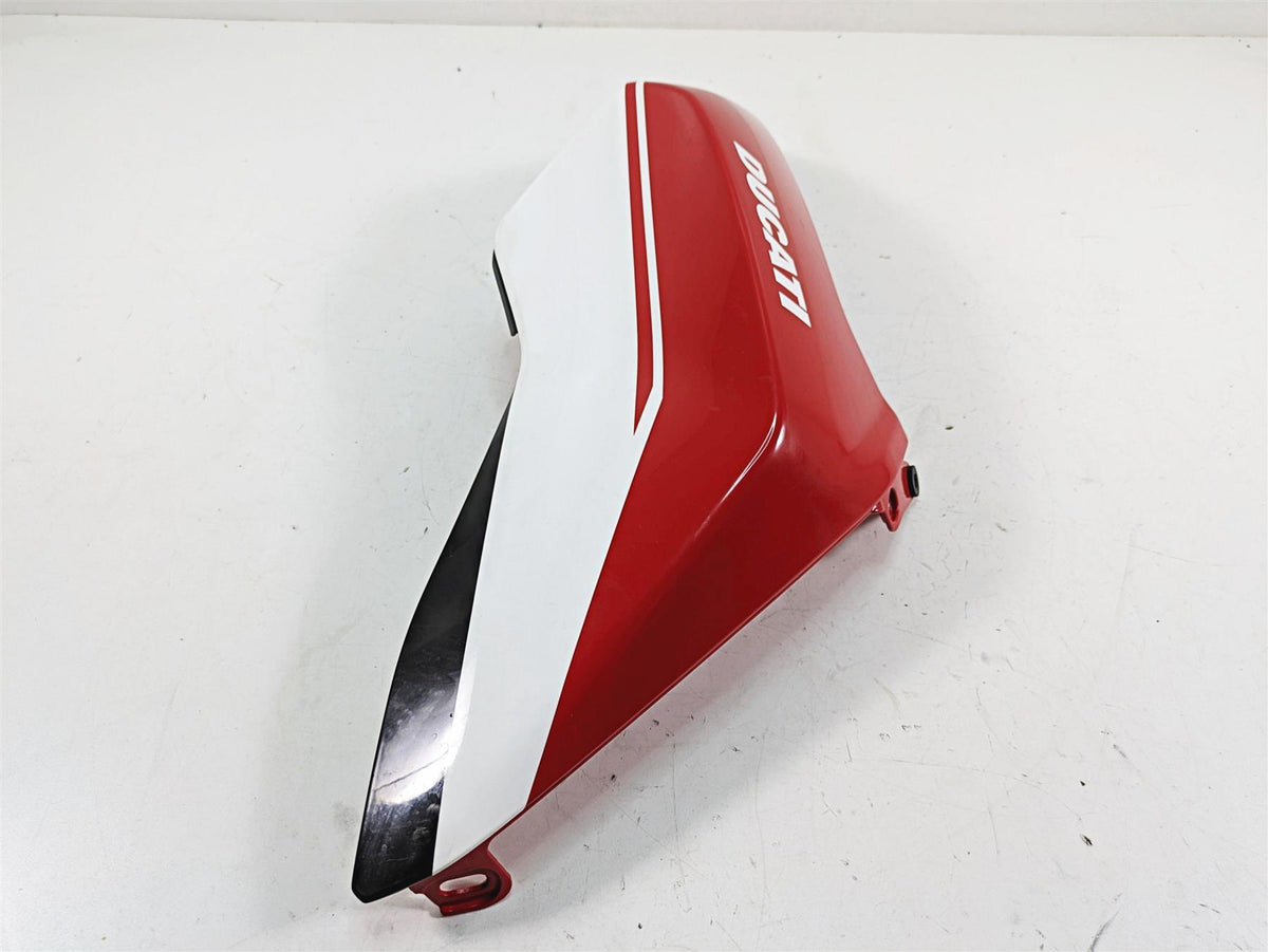 2020 Ducati Hypermotard 950 SP Left Tank Fairing Cover Cowl 48028972AC {{ shop.shopifyCountryName }} - Mototech271