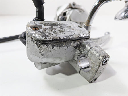 2002 Yamaha XVS650 V-Star Classic Front Brake Caliper & Master 4WM-2580U-00-00 {{ shop.shopifyCountryName }} - Mototech271