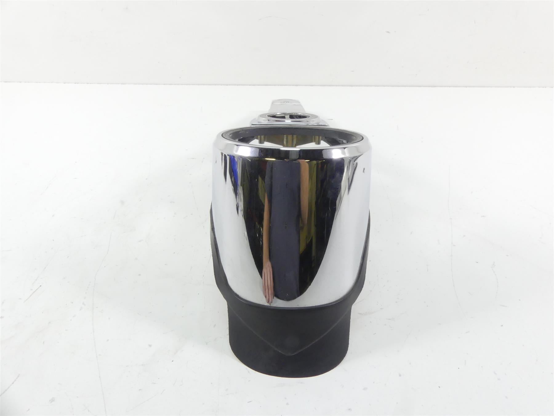 2007 Harley Touring FLHR SE CVO Road King Fuel Tank Dash Console Cover 69105-02 {{ shop.shopifyCountryName }} - Mototech271