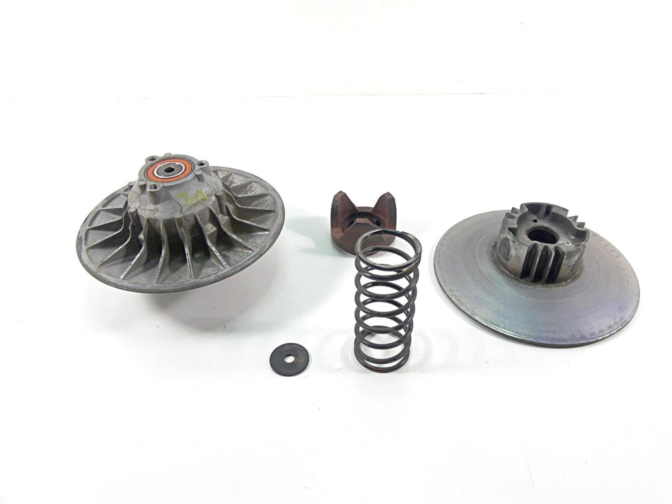 2018 Can Am Commander 1000R XT Secondary Driven Drive Clutch 420280188 420280178 {{ shop.shopifyCountryName }} - Mototech271