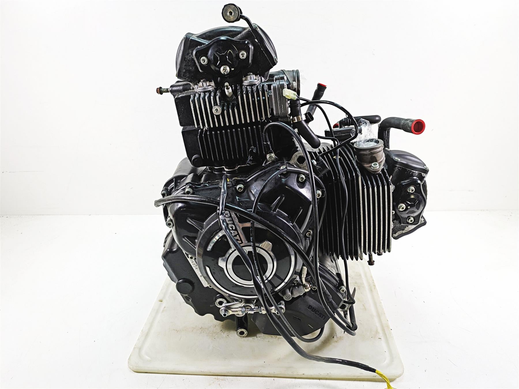 2020 Ducati Scrambler 1100 Sport Pro Engine Motor 908Miles Only - Read 53010331A {{ shop.shopifyCountryName }} - Mototech271