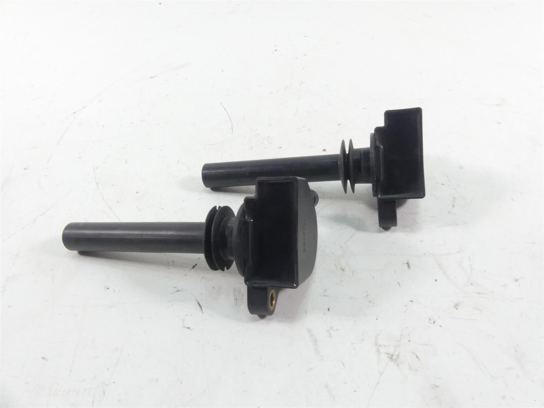 2013 Harley VRSCDX Night Rod Special Ignition Coil Set 32477-01A {{ shop.shopifyCountryName }} - Mototech271