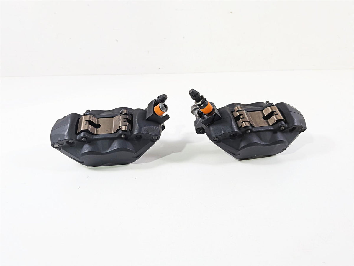 2023 BMW R nineT Scrambler K23 Front Brake Caliper Set 34117716717 34118563486 {{ shop.shopifyCountryName }} - Mototech271