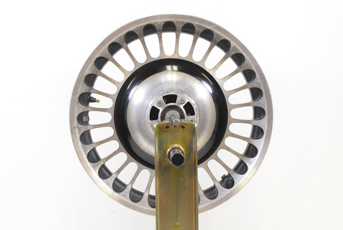 2009 Harley Touring FLTR Road Glide Front 17x3 Straight Rim Wheel 43300161 {{ shop.shopifyCountryName }} - Mototech271