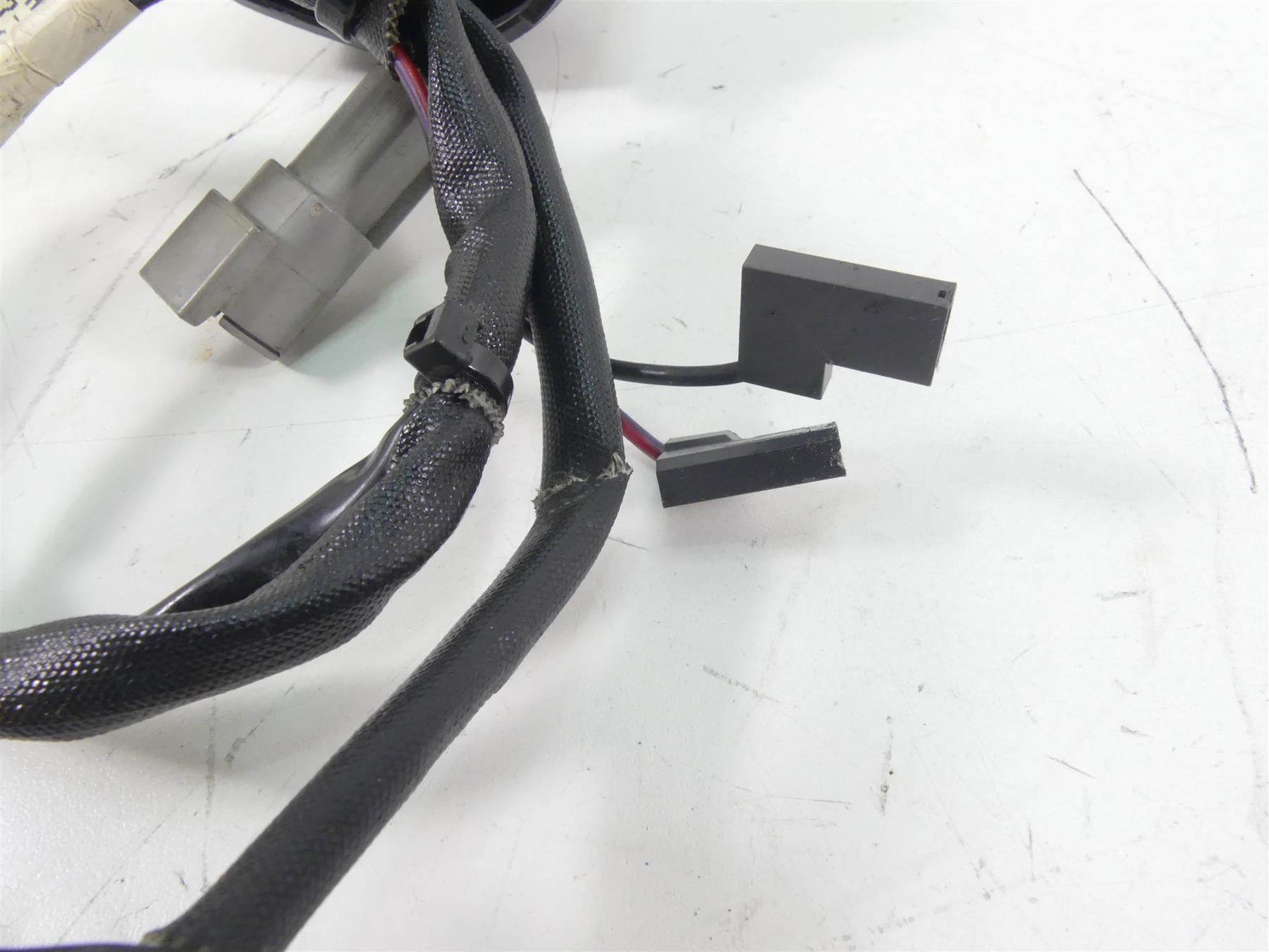 2016 Harley FXDL Dyna Low Rider Ignition Switch Steering Key Lock Set 71475-06B {{ shop.shopifyCountryName }} - Mototech271