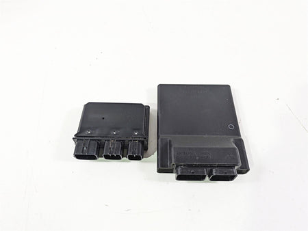 2005 Kawasaki ZX1000 ZX10R Ninja Cdi Ecu Ecm & Black Relay Box Set 21175-0029 {{ shop.shopifyCountryName }} - Mototech271