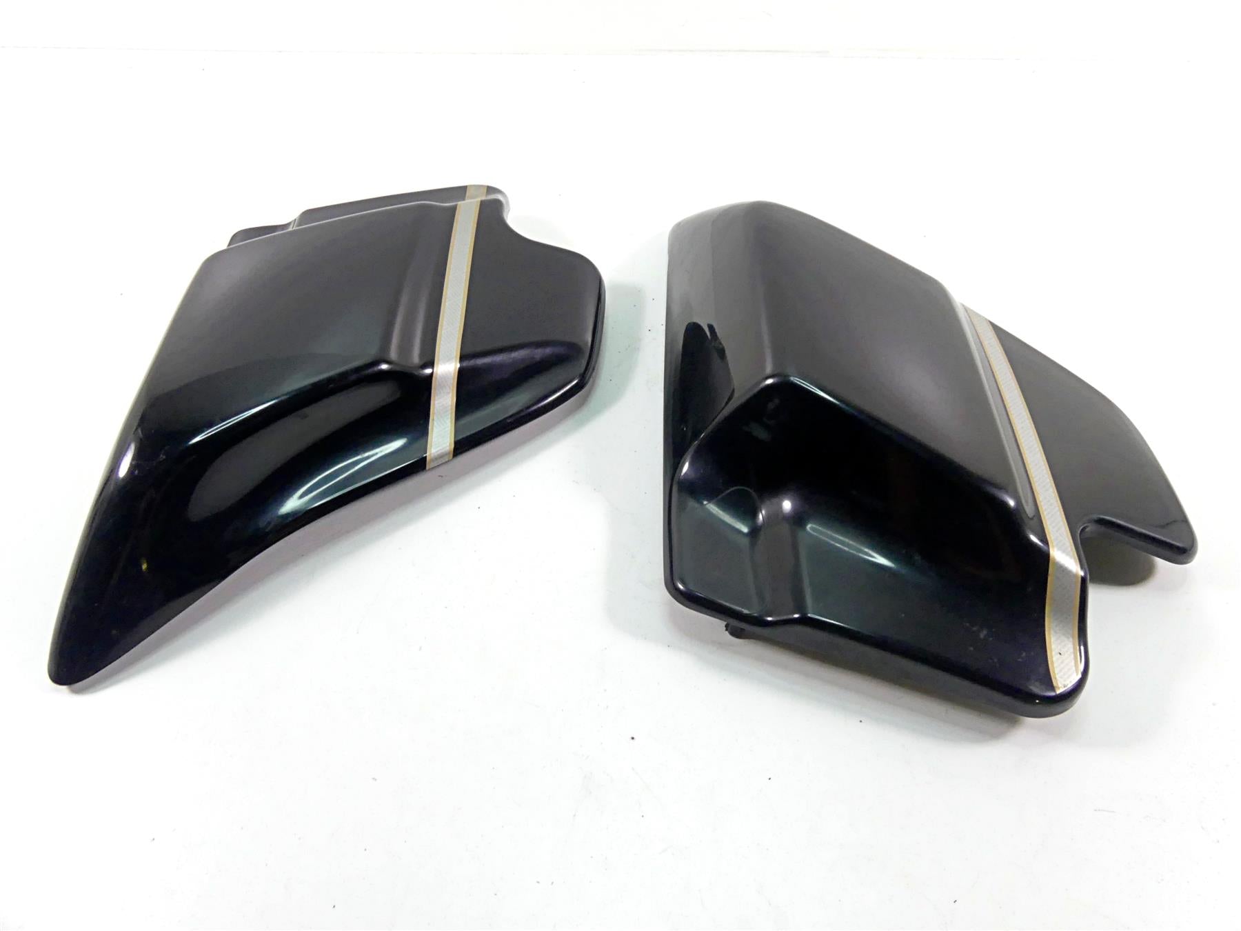 2003 Harley Touring FLHTCI E-Glide 100TH Side Cover Fairing Set 66048-97 {{ shop.shopifyCountryName }} - Mototech271
