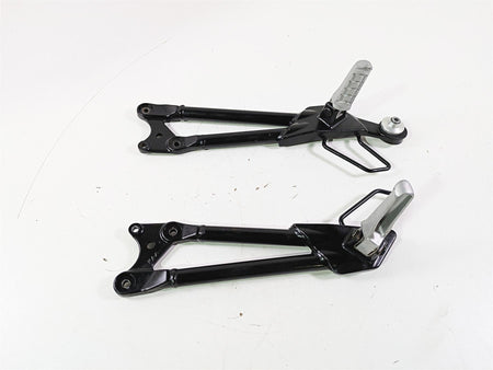 2019 BMW G310GS K02 Rear Footpeg Rest & Mounts Set 46718560597 46718560598 {{ shop.shopifyCountryName }} - Mototech271