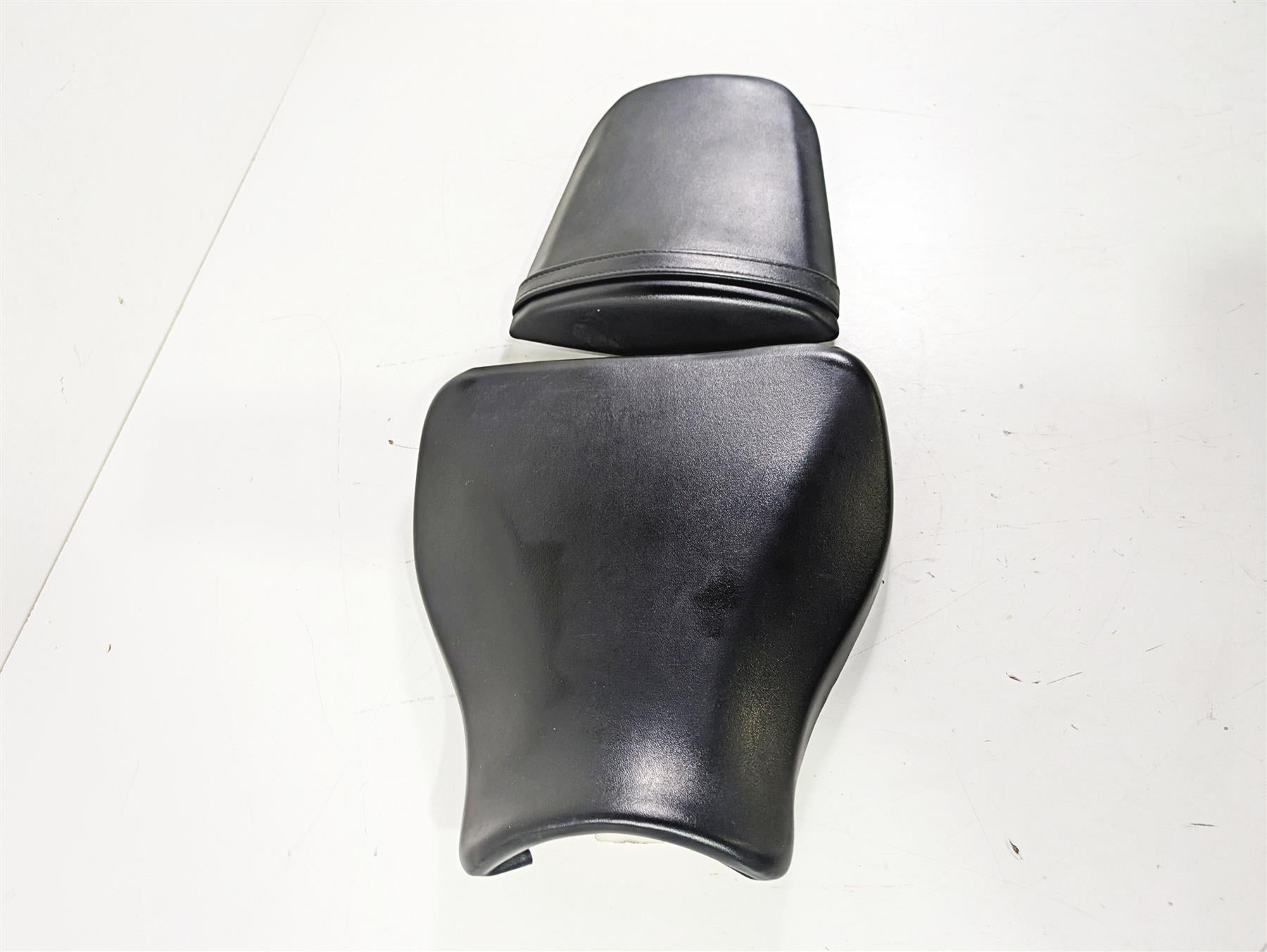 2017 Honda CBR600RR Nice Front Rear Seat Set 77100-MFJ-D01 77300-MFJ-D02 {{ shop.shopifyCountryName }} - Mototech271