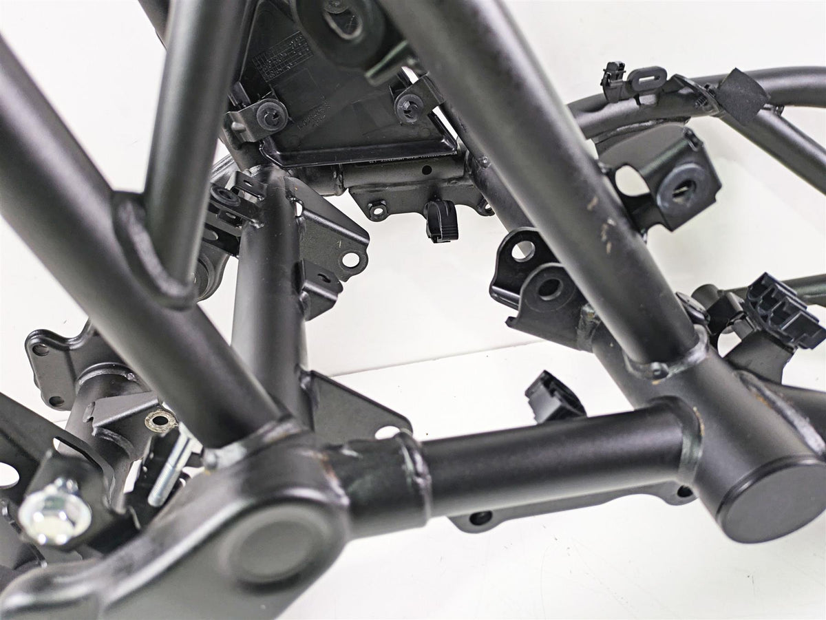 2022 Kawasaki ZR900RS Cafe Straight Main Frame Chassis With Texas Salvage Title 32160-1916-18R {{ shop.shopifyCountryName }} - Mototech271