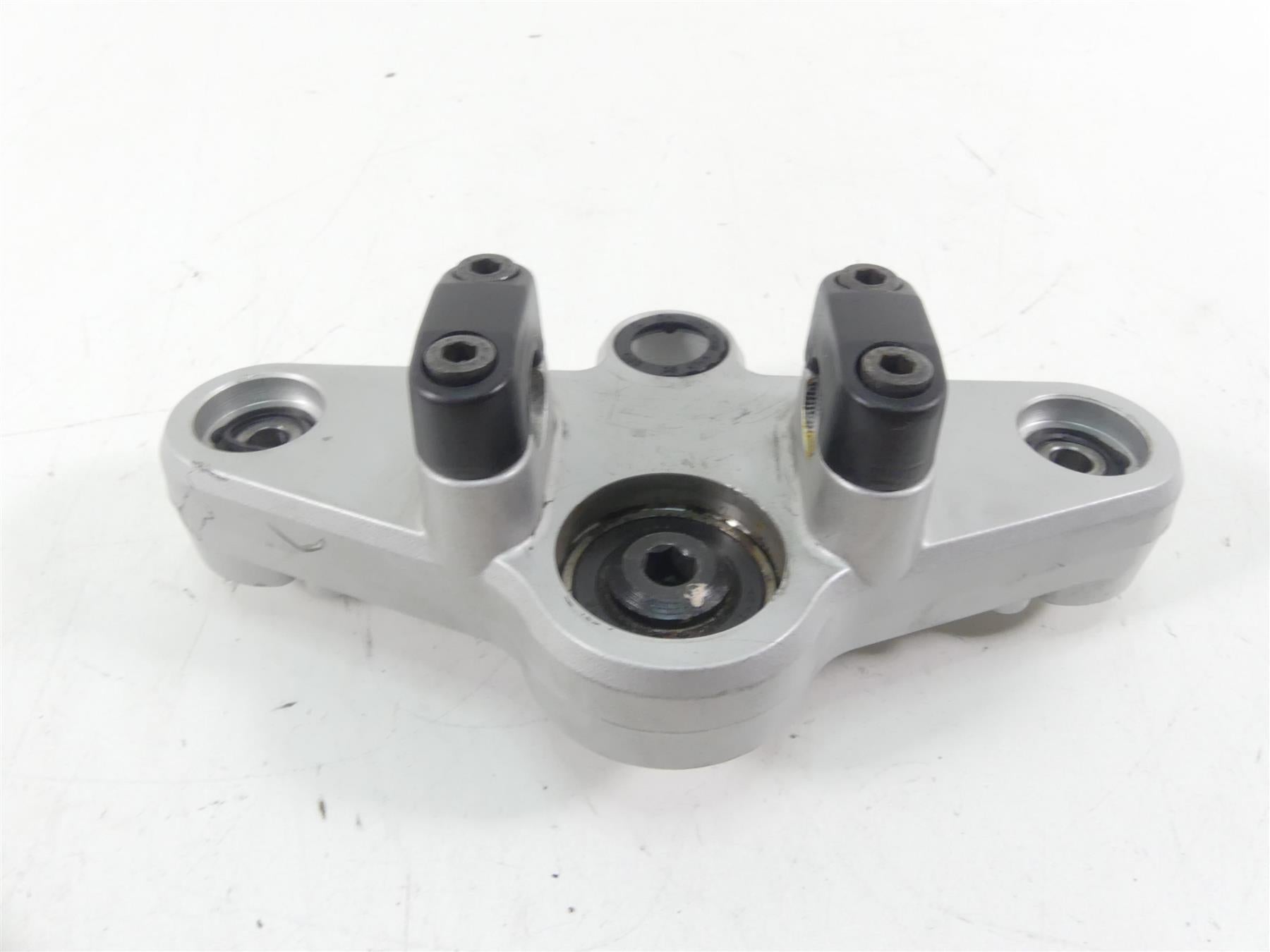 1999 BMW R1100 GS 259E Upper Triple Tree Steering Clamp Bar Mounts 31422314505 {{ shop.shopifyCountryName }} - Mototech271