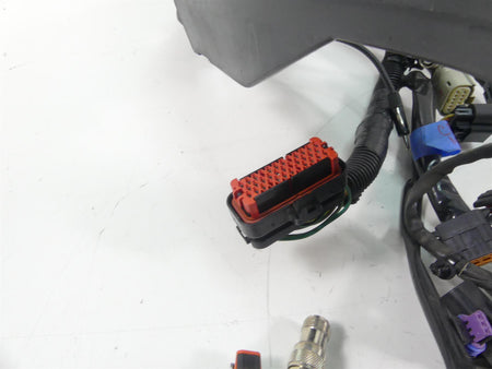 2012 Harley Touring FLHTK Electra Glide Main Wiring Harness Loom Abs 69200304 {{ shop.shopifyCountryName }} - Mototech271