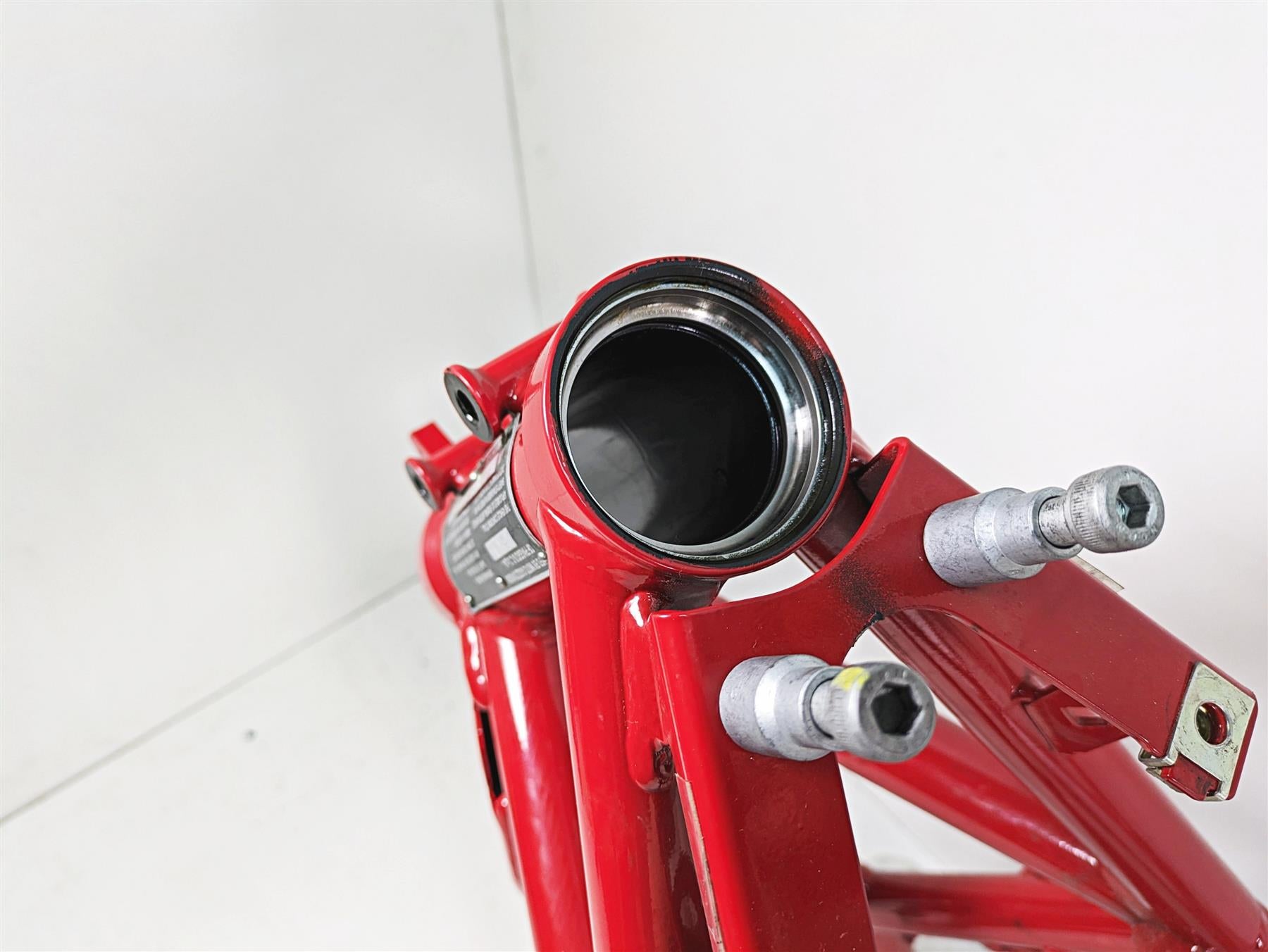 2020 Moto Guzzi V85 TT Adventure Straight Main Frame Chassis With California Clean Title 2B005033000YR8 {{ shop.shopifyCountryName }} - Mototech271