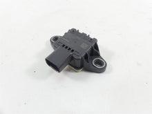 Load image into Gallery viewer, 2019 BMW R1250GS K50 Bosch Speed Sensor Control Unit 61359898426 | Mototech271
