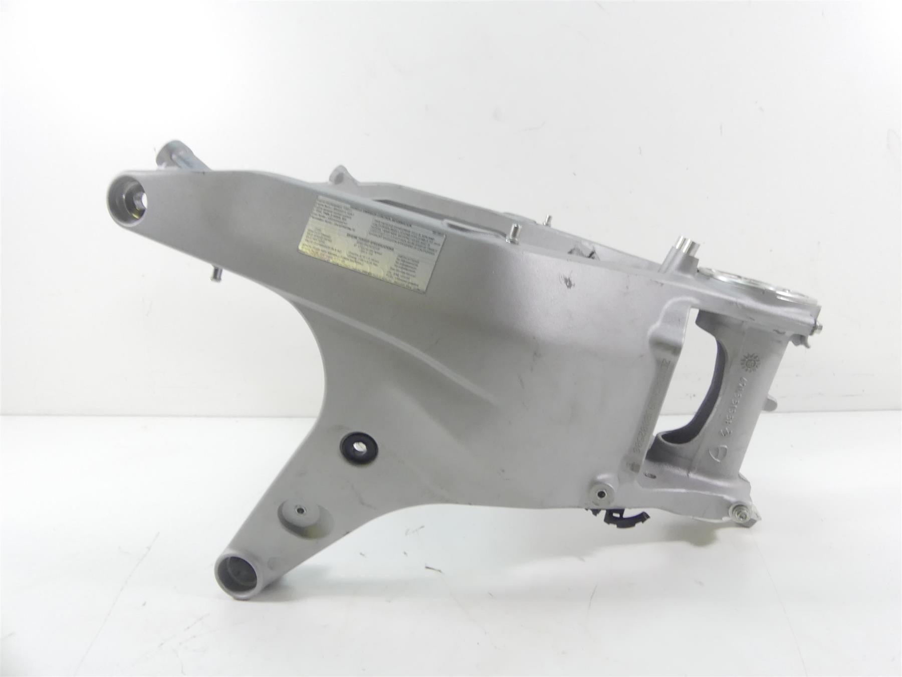 2018 Ducati Panigale 1100 V4 S Frame Chassis - Read With Texas Salvage Title 47023032CA 47023201AA {{ shop.shopifyCountryName }} - Mototech271