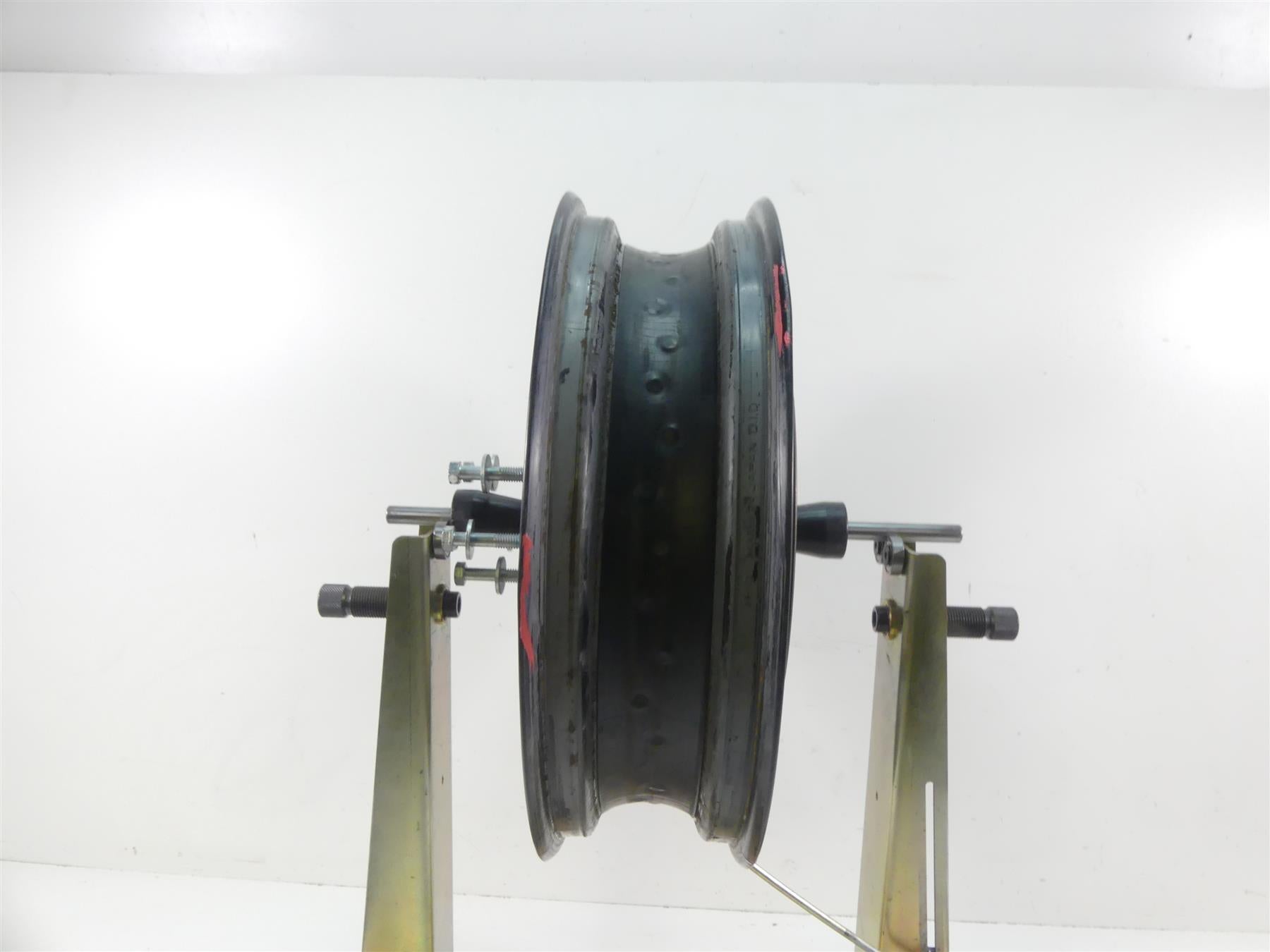 2013 Harley FXDWG Dyna Wide Glide Rear 17x4.5 Rear Wheel Rim -Read 41430-09A {{ shop.shopifyCountryName }} - Mototech271