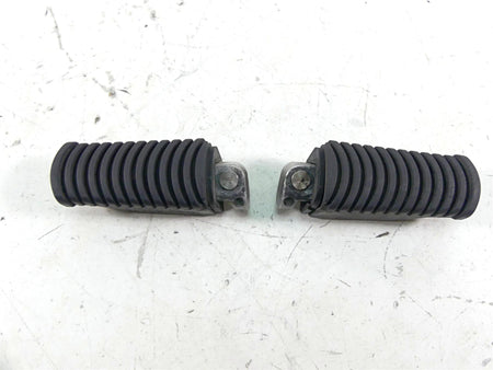 2009 BMW R1200 GS K25 Rear Footpeg Foot Rest Set 46712310403 46712310404 {{ shop.shopifyCountryName }} - Mototech271