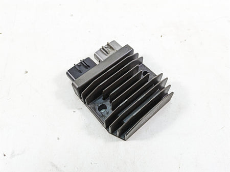 2019 Yamaha YXZ1000 R EPS SS SE Rectifier Voltage Regulator B5H-81960-00-00 {{ shop.shopifyCountryName }} - Mototech271