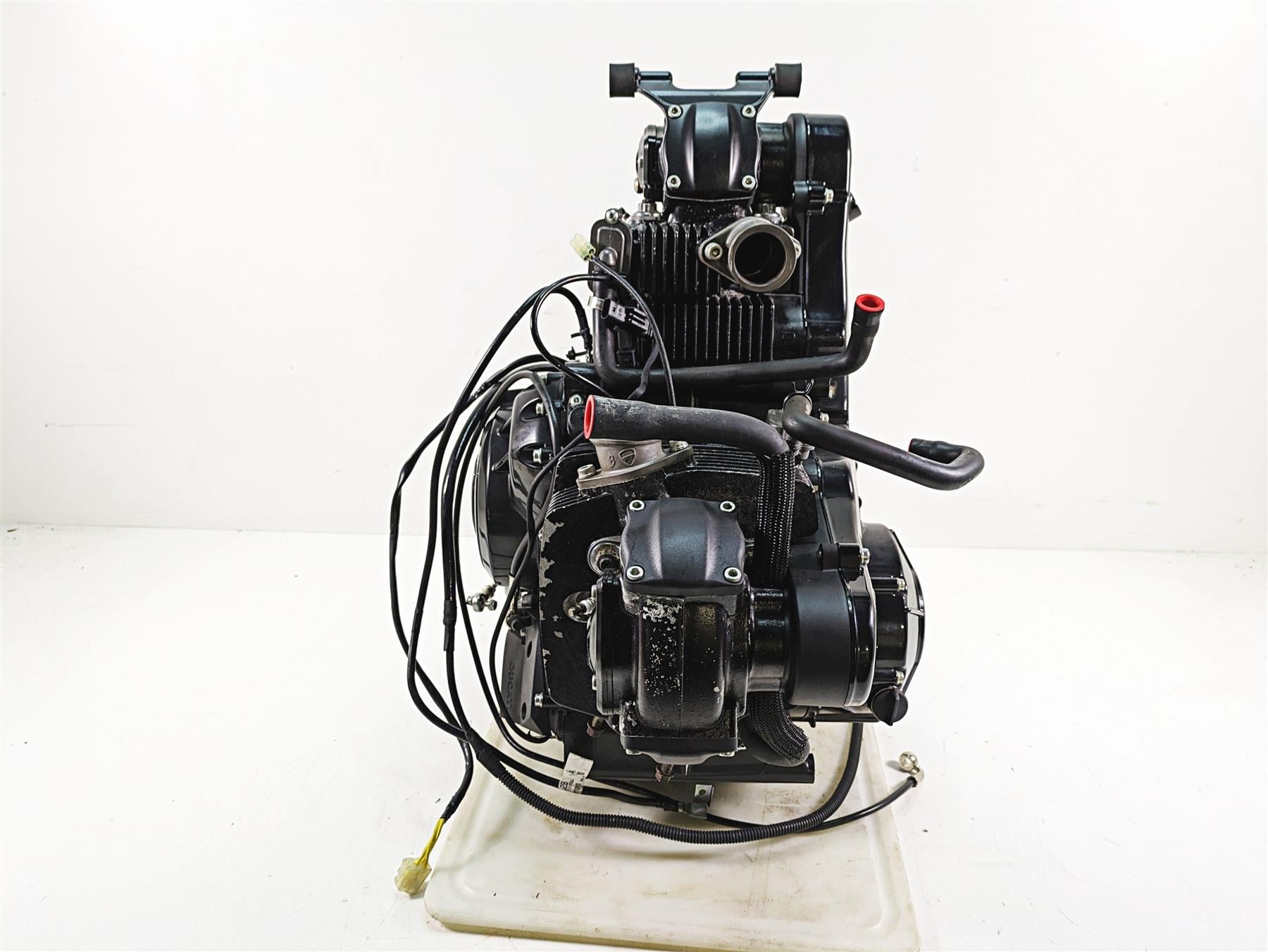 2020 Ducati Scrambler 1100 Sport Pro Engine Motor 908Miles Only - Read 53010331A {{ shop.shopifyCountryName }} - Mototech271