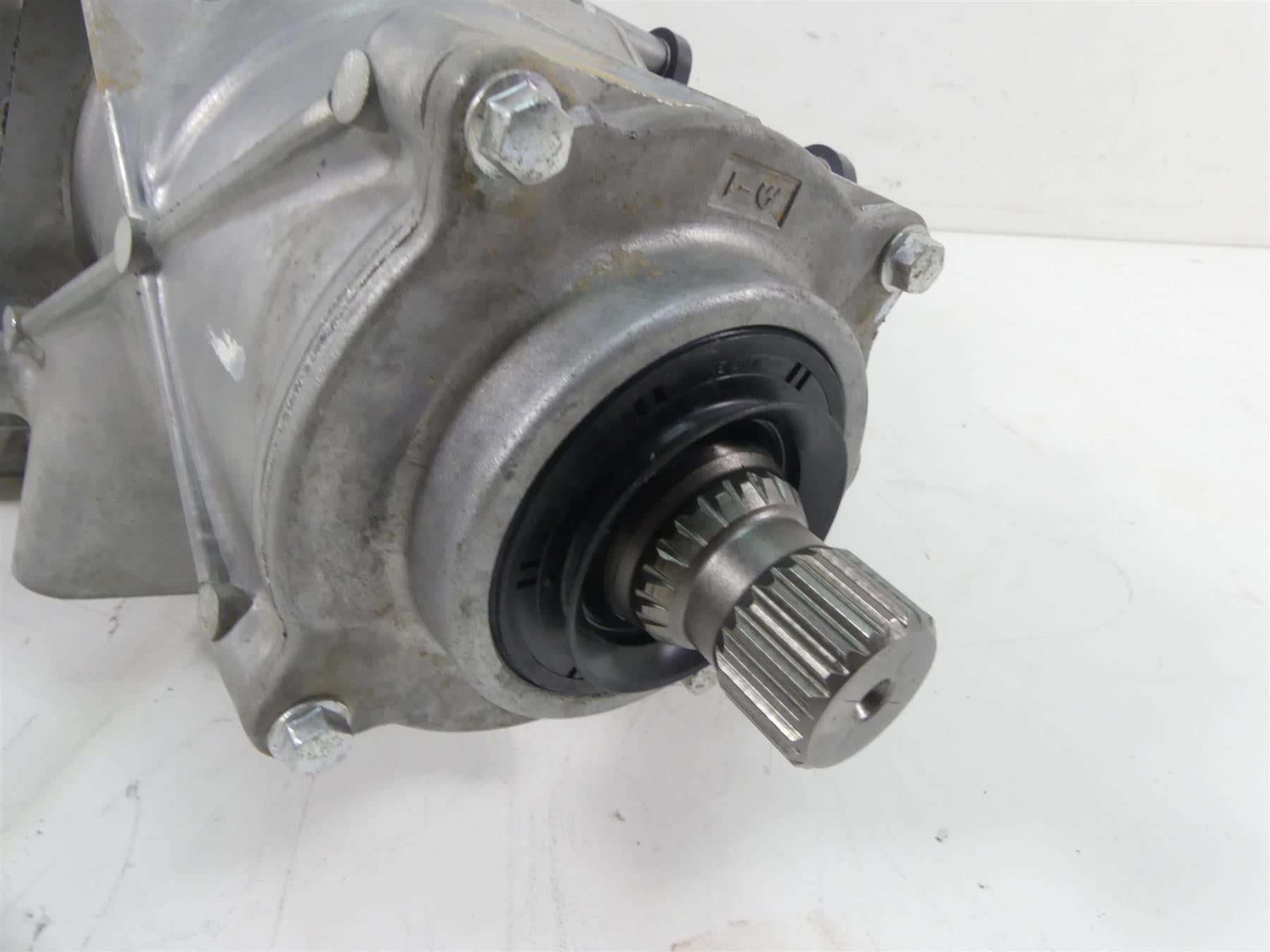 2021 Kawasaki Teryx KRX KRF 1000 Front Differential Gear Box 640miles 13101-0713 {{ shop.shopifyCountryName }} - Mototech271