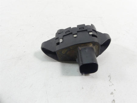 2017 Harley Touring FLHTKL Electra Glide Auxiliary Fog Light Switch 69200172 {{ shop.shopifyCountryName }} - Mototech271