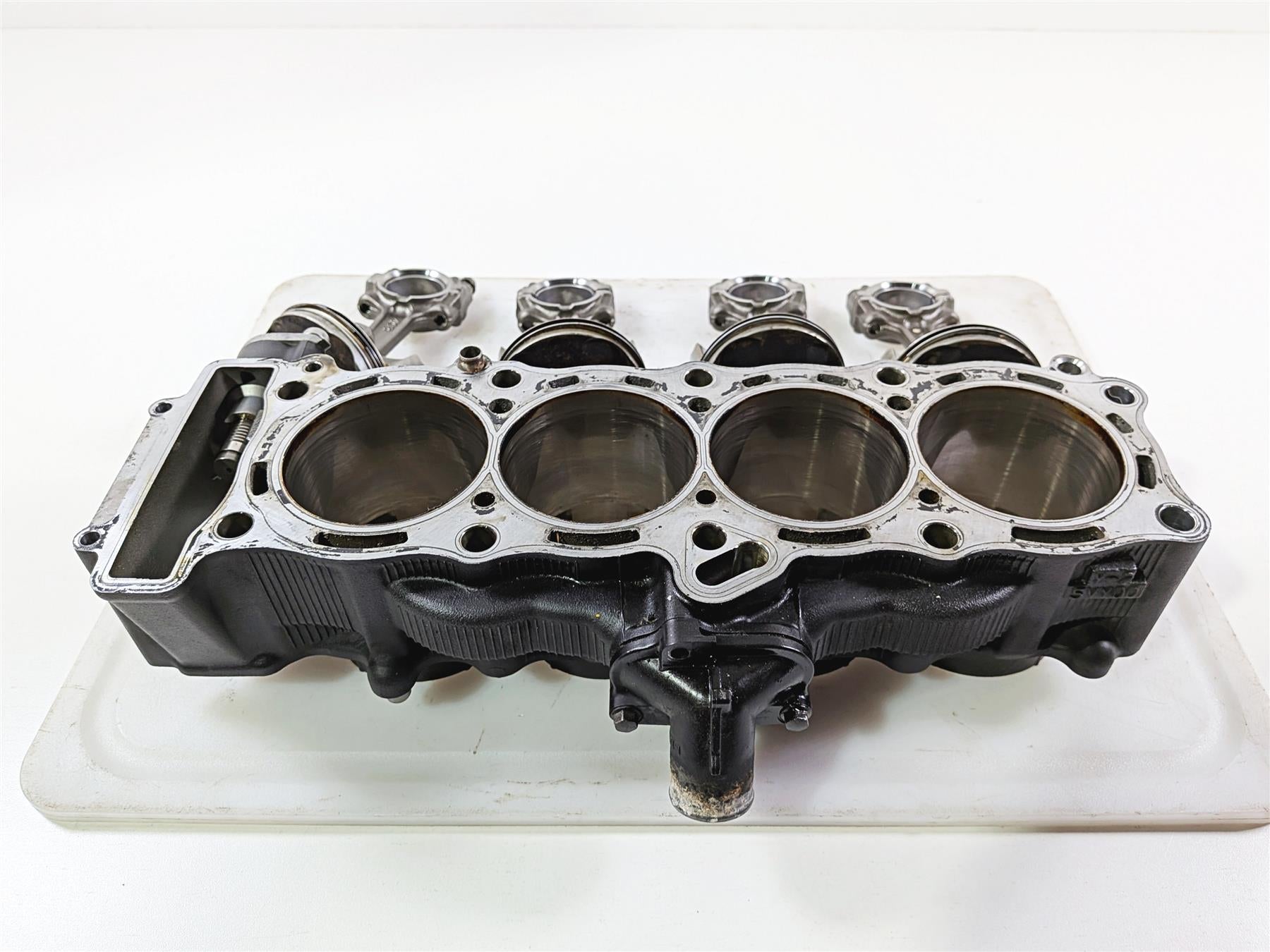 2008 Yamaha YZF R1 RN19 Cylinder Jugs Pistons - Running Engine 5VY-11311-10-00 {{ shop.shopifyCountryName }} - Mototech271