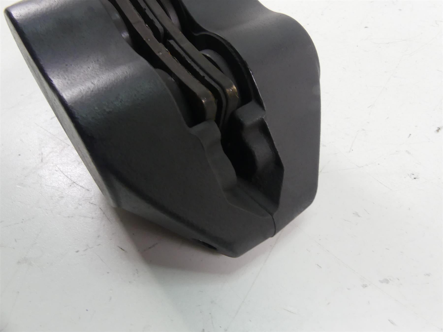 2021 Harley Softail FLSB Sport Glide Front Brake Caliper 41300095 {{ shop.shopifyCountryName }} - Mototech271