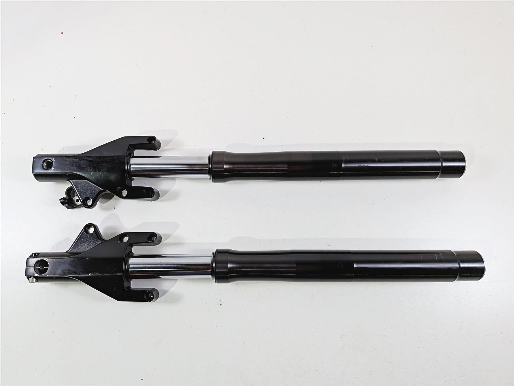 2016 Victory Cross Country Front Fork Leg Set 1823818 1823819 {{ shop.shopifyCountryName }} - Mototech271