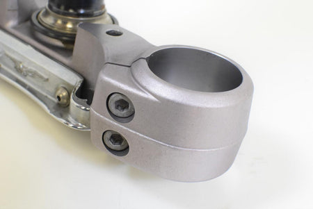 2008 Moto Guzzi Breva Sport 1200 Lower Triple Tree Steering Clamp GU05494030 {{ shop.shopifyCountryName }} - Mototech271