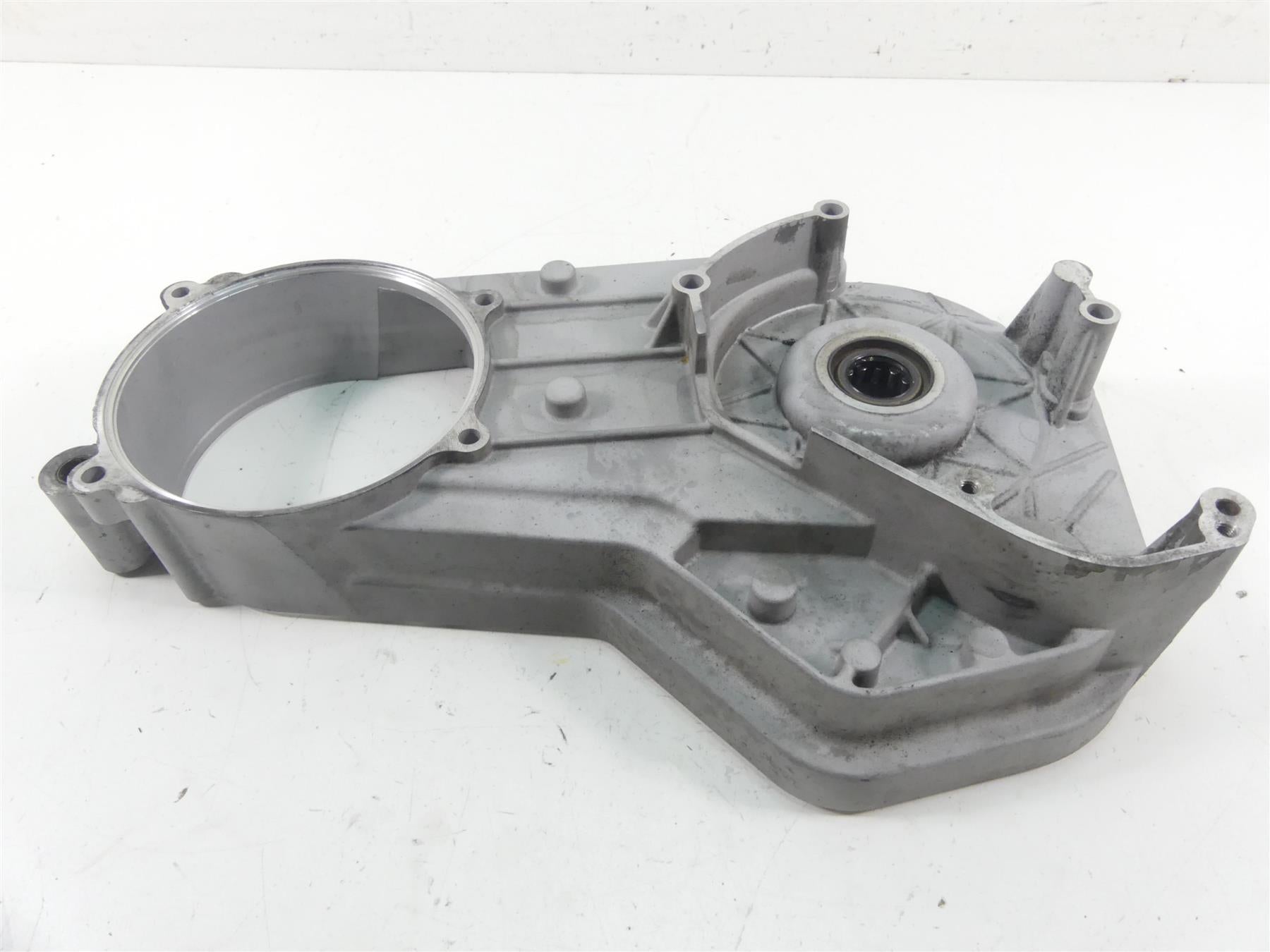 2005 Harley Touring CVO FLHTCSE Electra Glide Inner Primary Drive Cover 60677-01 {{ shop.shopifyCountryName }} - Mototech271
