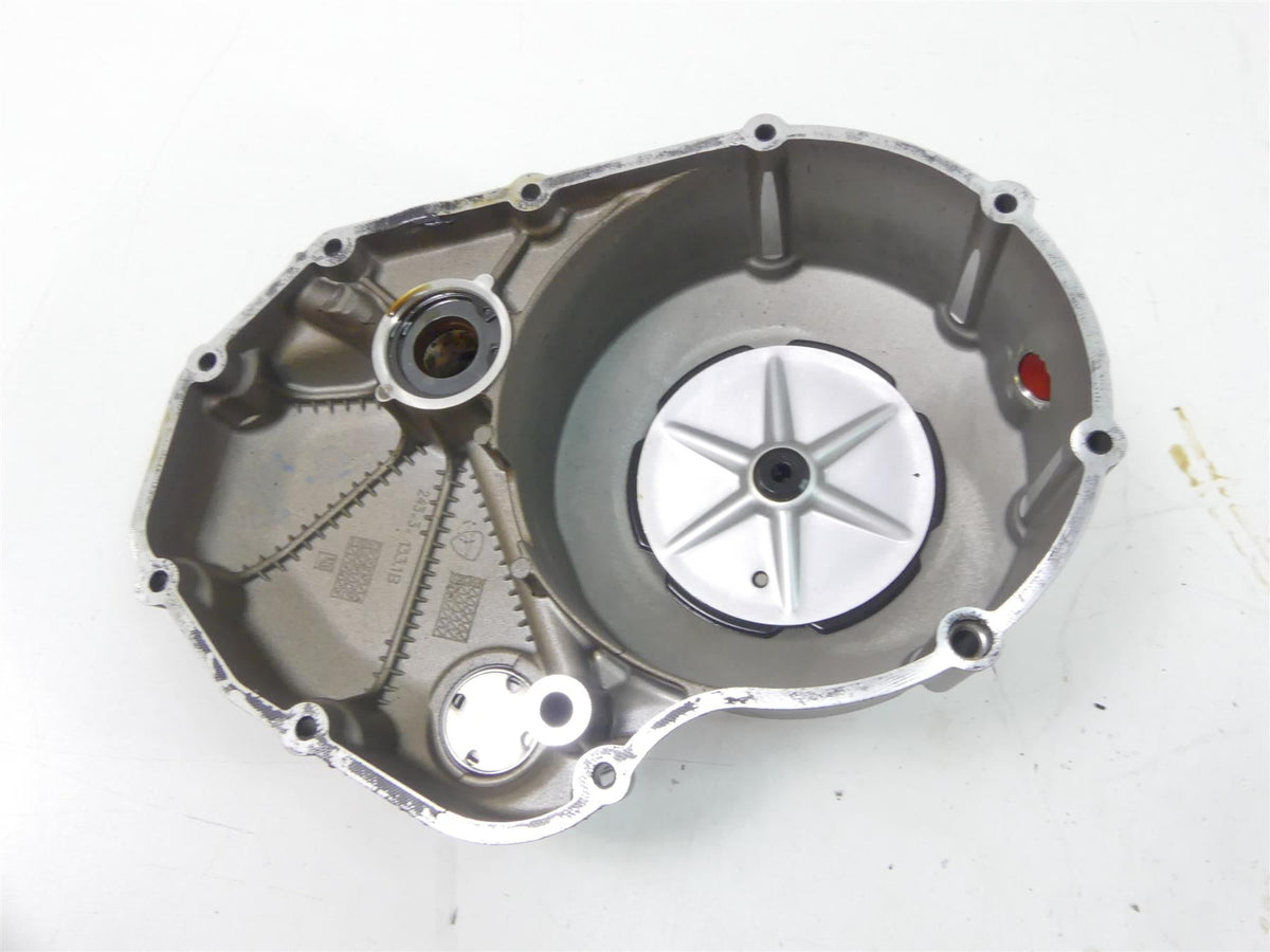 2015 Ducati Monster 1200 S Right Engine Side Clutch Cover 24321331B {{ shop.shopifyCountryName }} - Mototech271