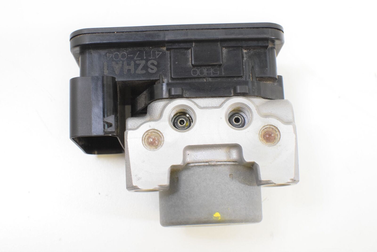 2015 Suzuki GSXR1300R Hayabusa Abs Brake Pump Module 55610-15H01 {{ shop.shopifyCountryName }} - Mototech271