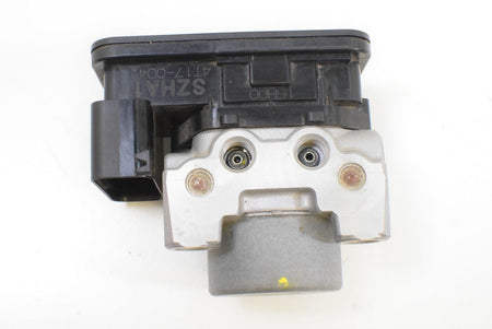 2015 Suzuki GSXR1300R Hayabusa Abs Brake Pump Module 55610-15H01 {{ shop.shopifyCountryName }} - Mototech271
