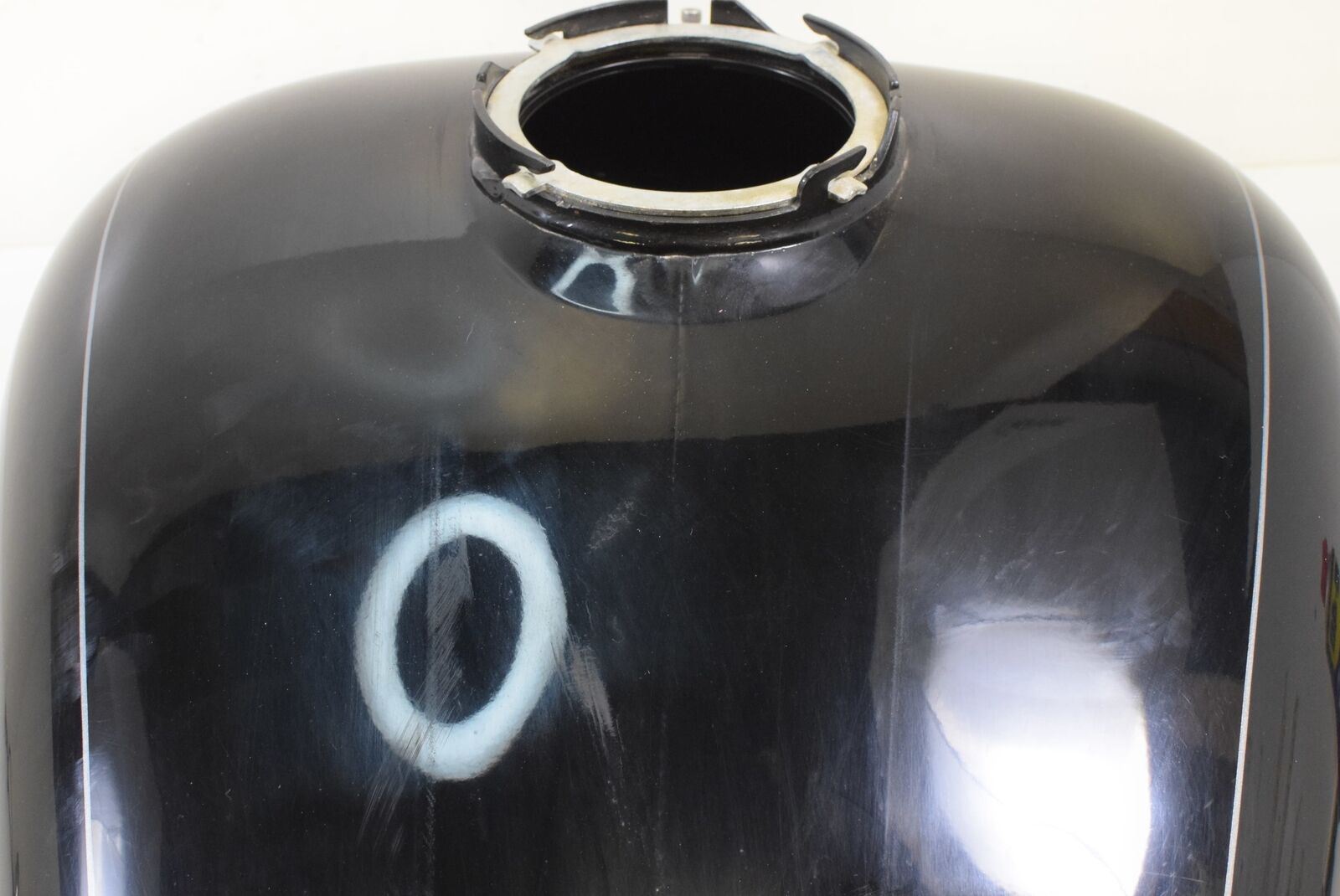 2015 Harley Touring FLTRXS Road Glide Fuel Gas Petrol Tank - Dented 61356-08 {{ shop.shopifyCountryName }} - Mototech271