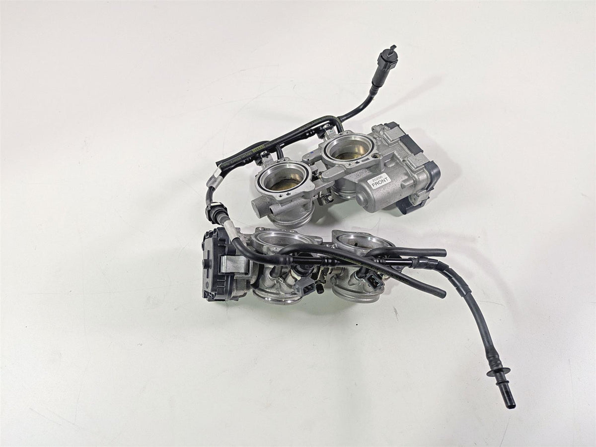 2017 Aprilia RSV 1100 Tuono V4 Factory Front Rear Throttle Bodies 857303 857304 {{ shop.shopifyCountryName }} - Mototech271