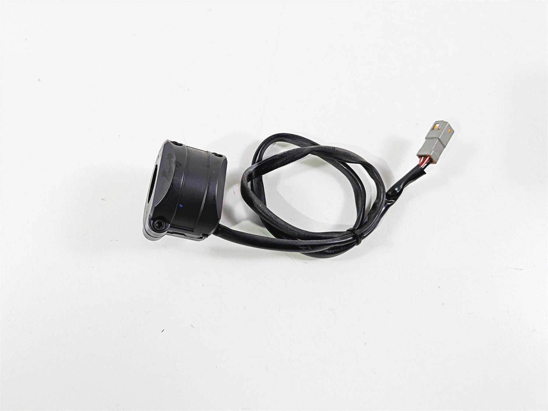 2015 Ducati Diavel Dark Right Hand Start Stop Control Switch 65010141A-Mototech271
