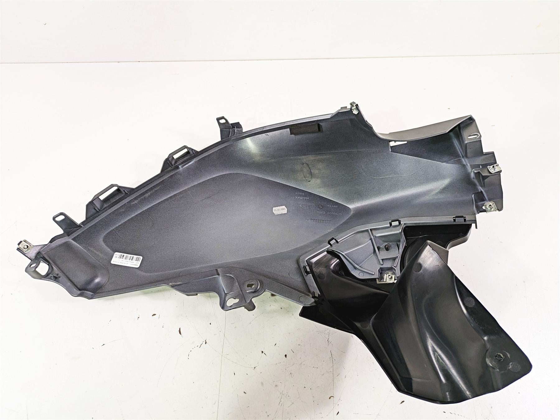 2018 BMW R1200GS GSW K50 Left Tank Side Fairing Cover Cowl Set 46638556635 {{ shop.shopifyCountryName }} - Mototech271