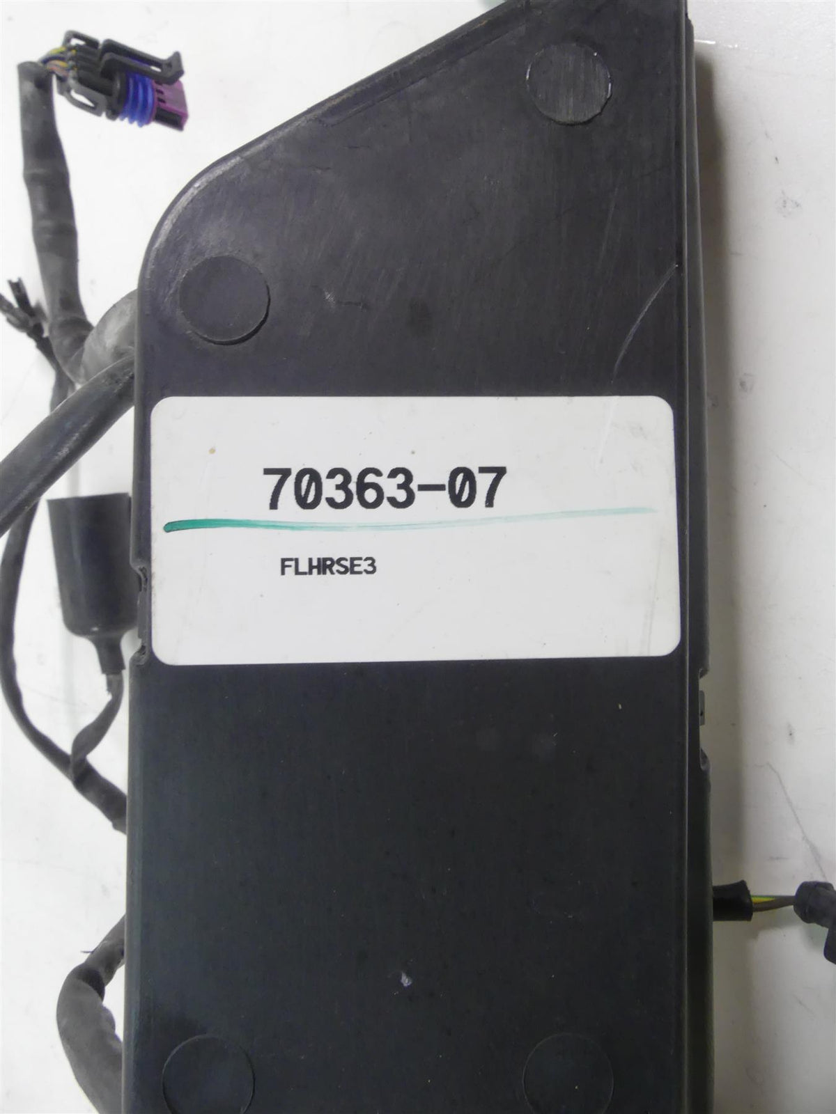 2007 Harley Touring FLHR SE CVO Road King Main Wiring Harness - No Cuts 70363-07 {{ shop.shopifyCountryName }} - Mototech271
