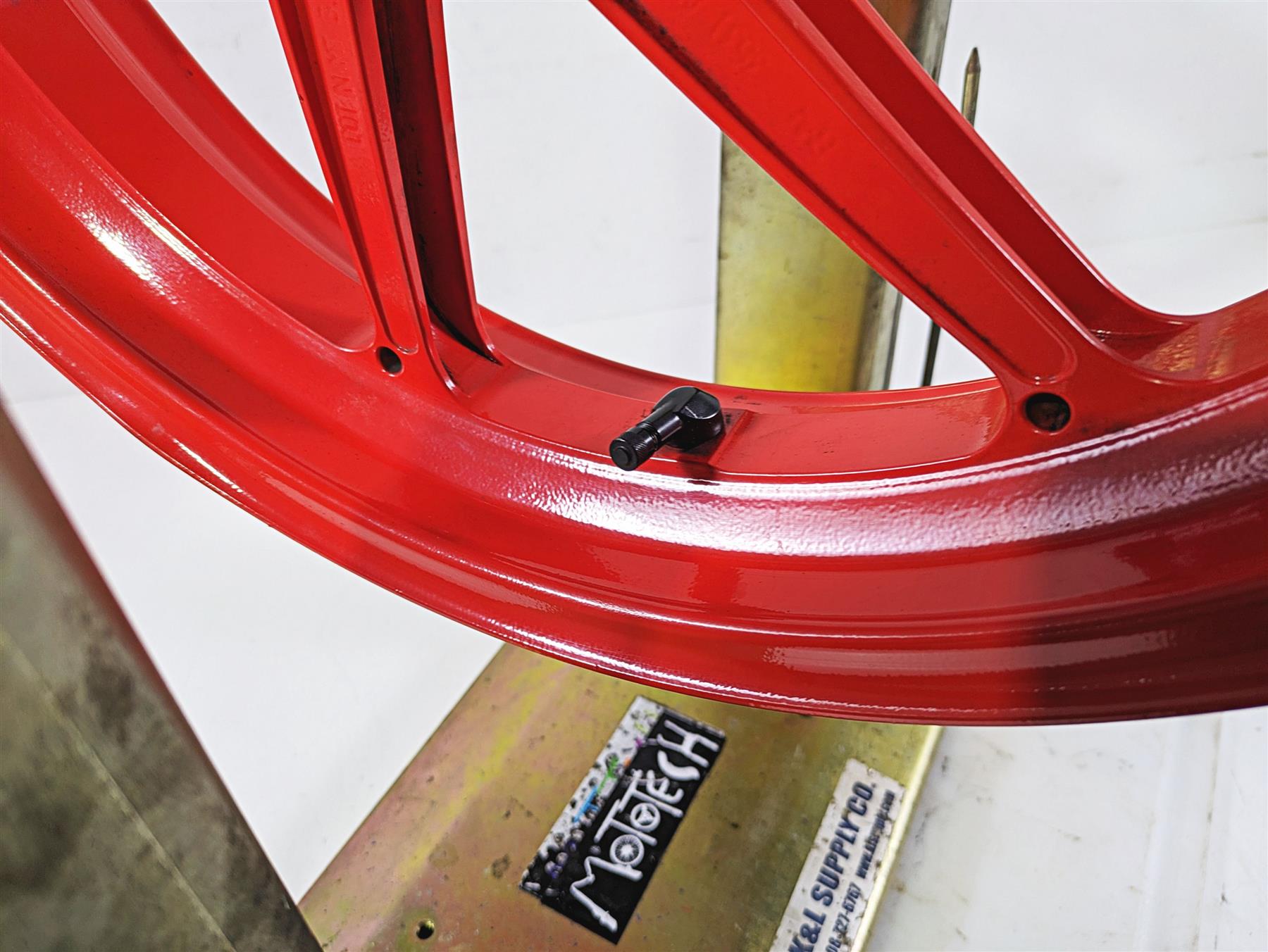 2017 BMW S1000R K47 Forged Hp4 Front Wheel Racing Red 17x3.5 36318533338 {{ shop.shopifyCountryName }} - Mototech271