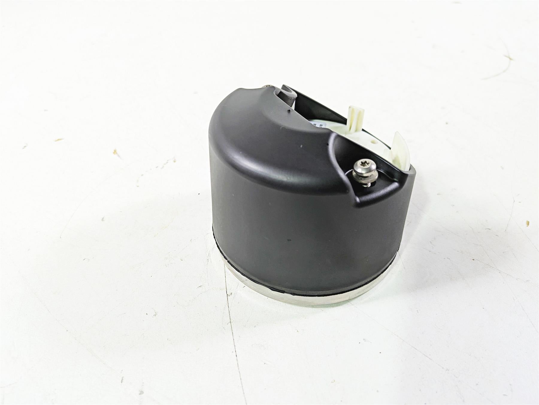 2018 Harley Softail FXFBS Fat Bob Speedometer Gauge Instrument - 33k 70900703 {{ shop.shopifyCountryName }} - Mototech271