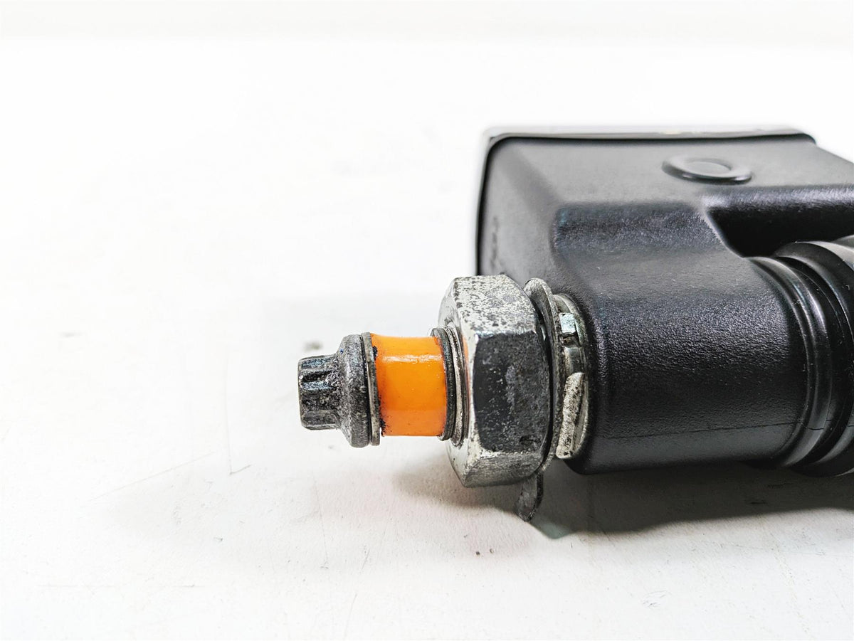 1999 Harley Dyna FXDL Low Rider Rear Brake Master Cylinder 42474-90C {{ shop.shopifyCountryName }} - Mototech271