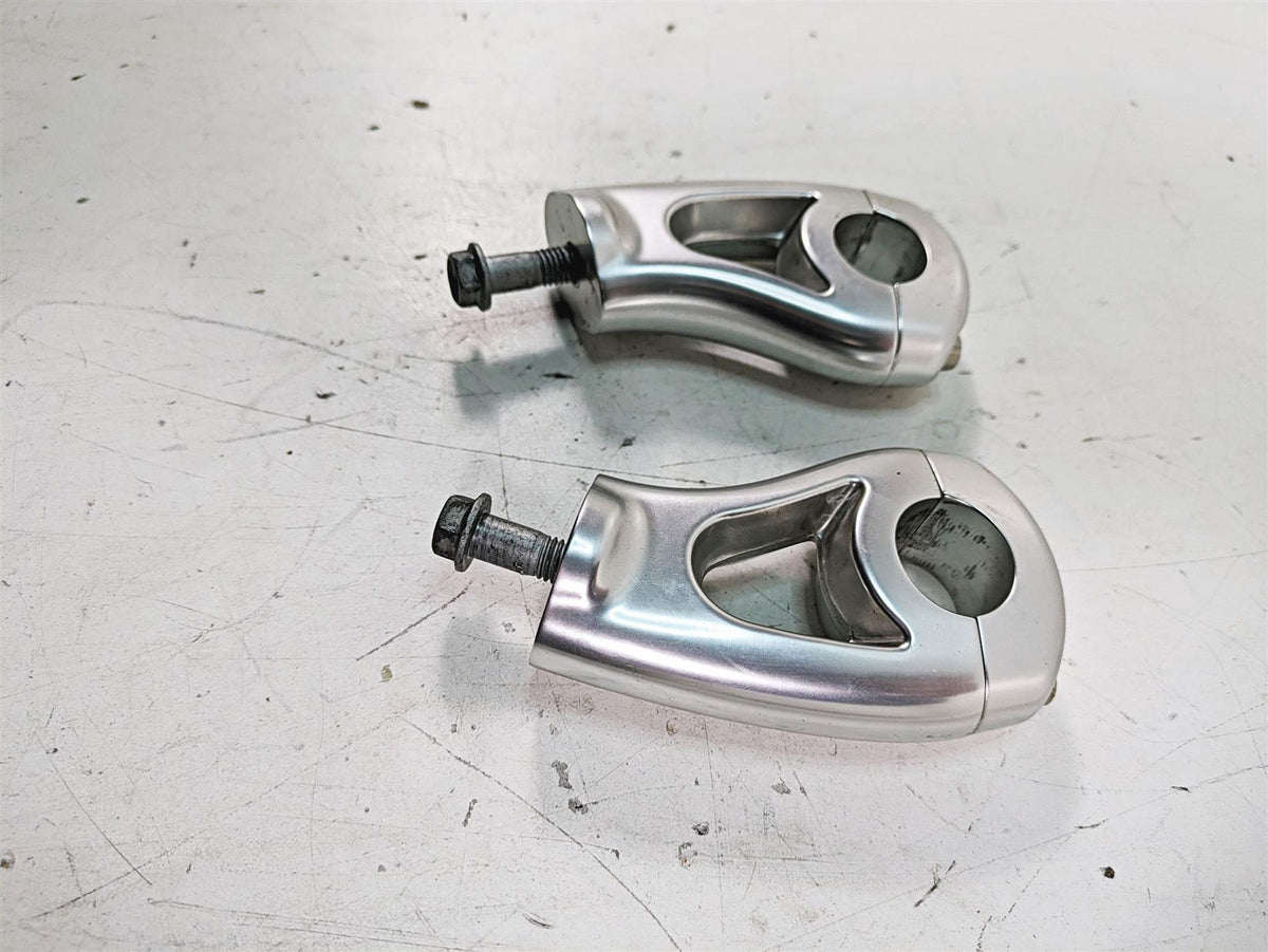 2014 Moto Guzzi California 1400 T Handlebar Holder Riser Set GU06500200 {{ shop.shopifyCountryName }} - Mototech271