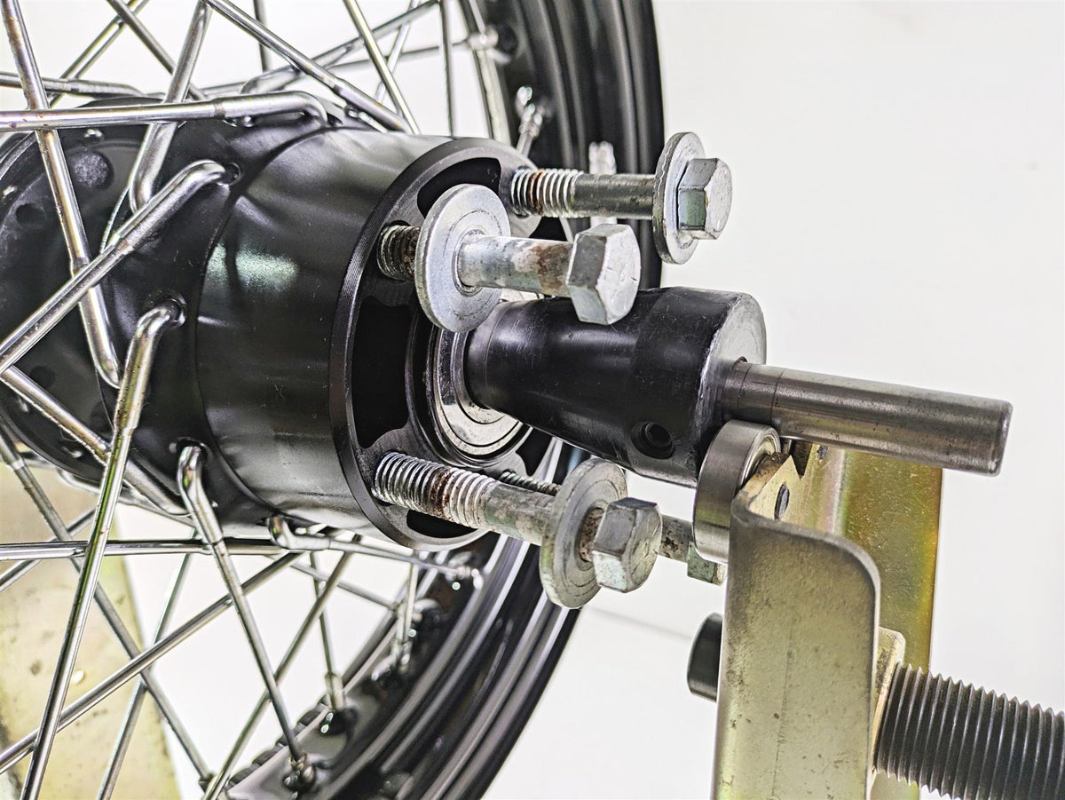 2017 Harley FLS Softail Slim Straight 16x3 Spoke Rear Wheel Rim 55109-12 {{ shop.shopifyCountryName }} - Mototech271