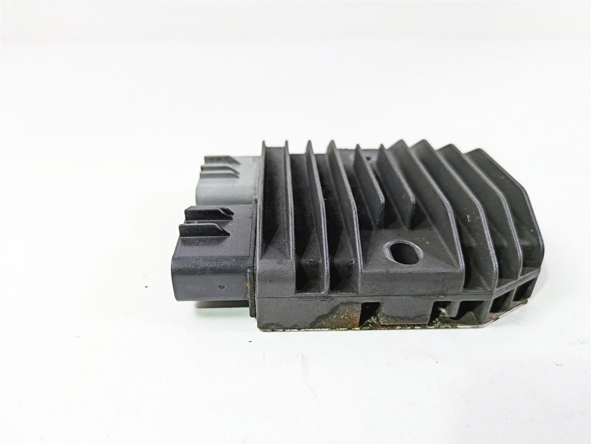 2006 Triumph Rocket 3 Rectifier Voltage Regulator FH009AA T1300470 {{ shop.shopifyCountryName }} - Mototech271