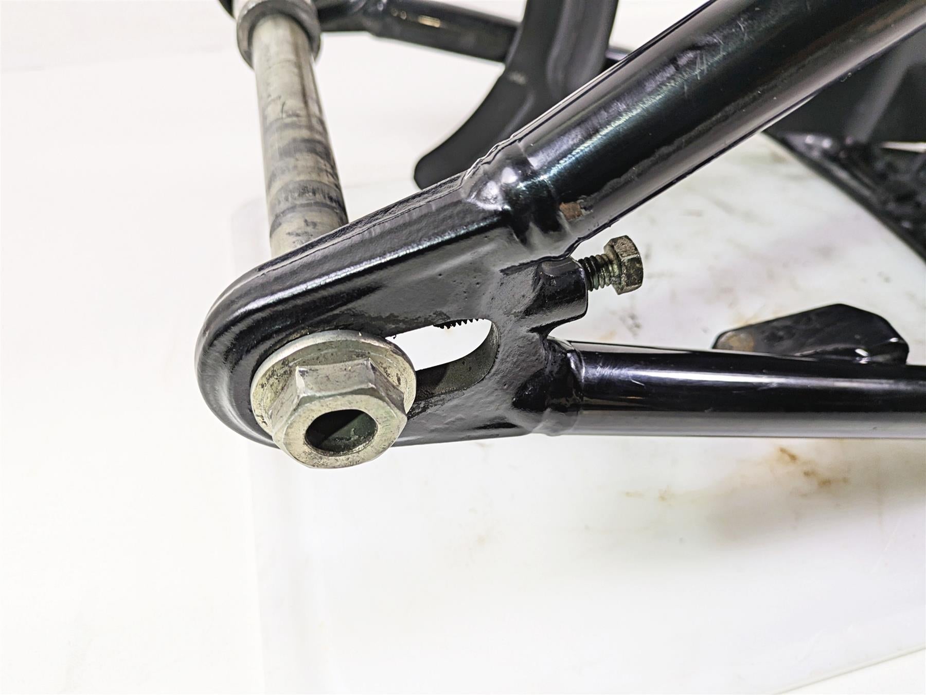 2014 Harley FLS Softail Slim Rear Swingarm Swing Arm & Guards 47573-11BHP {{ shop.shopifyCountryName }} - Mototech271