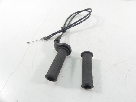 2007 Yamaha FZ1 Fazer Hand Throttle Grip & Cable 4YR-26240-02-00 4YR-26240-03 {{ shop.shopifyCountryName }} - Mototech271