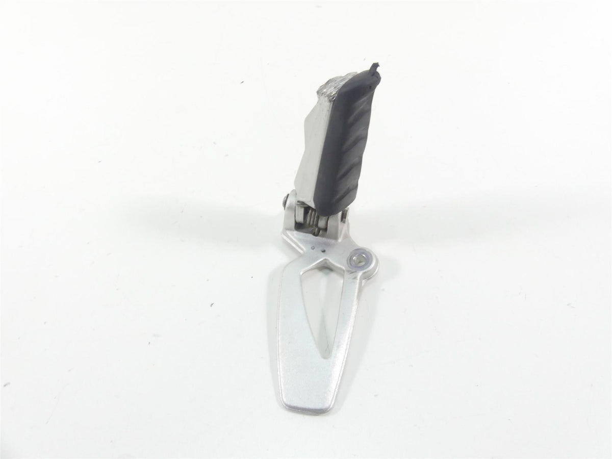 2016 BMW R nineT R9T K21 Left Front Rider Footpeg Foot Peg Rest 46717671077 {{ shop.shopifyCountryName }} - Mototech271