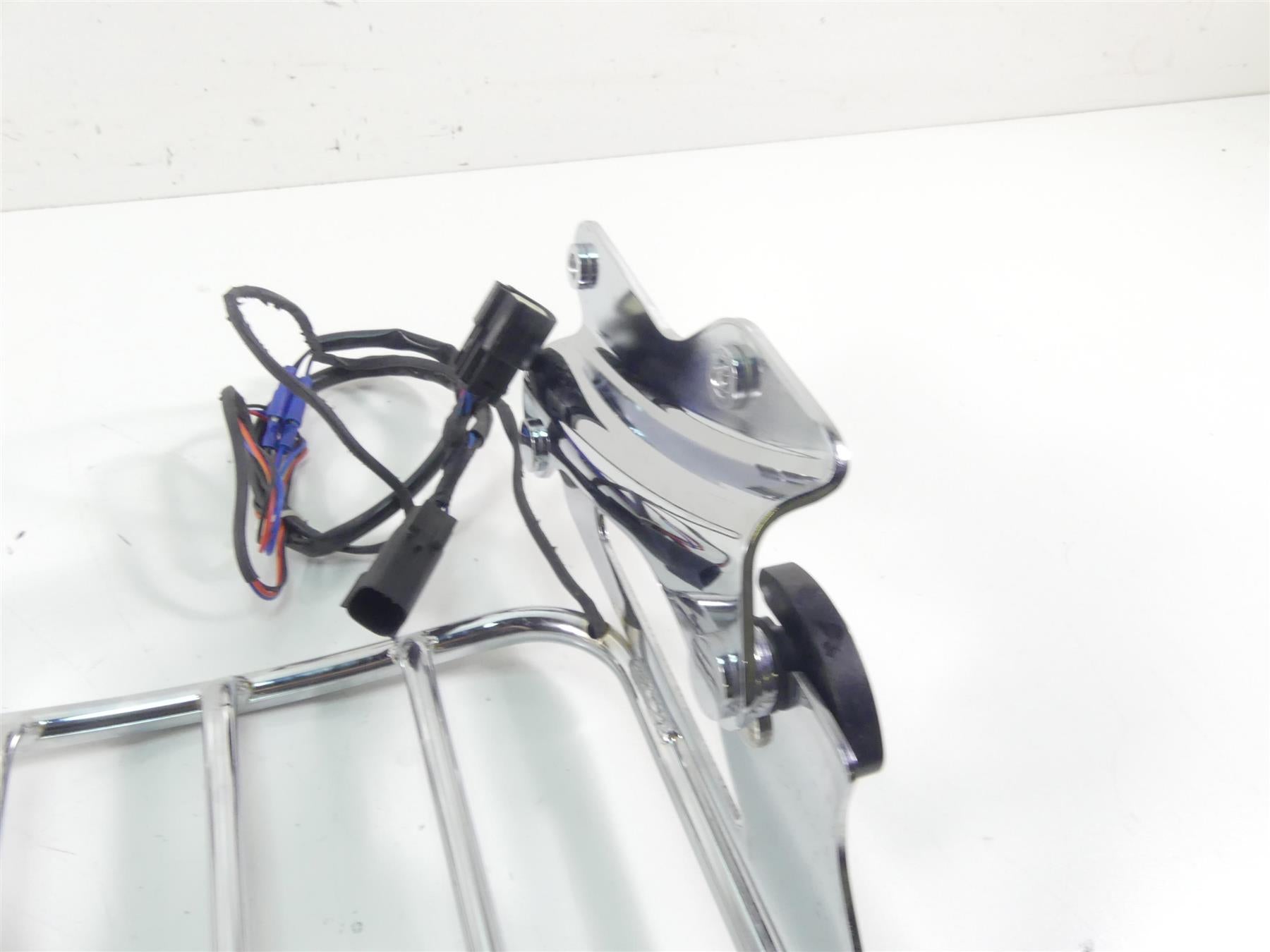 2016 Harley Touring FLHR Road King Quick Release Air Wing Luggage Rack 54283-09 {{ shop.shopifyCountryName }} - Mototech271