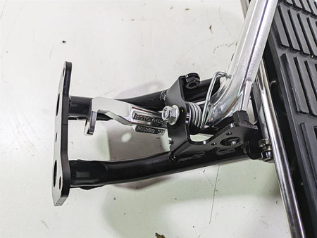 2014 Moto Guzzi California 1400 Touring Right Floorboard & Brake Pedal 887302 {{ shop.shopifyCountryName }} - Mototech271